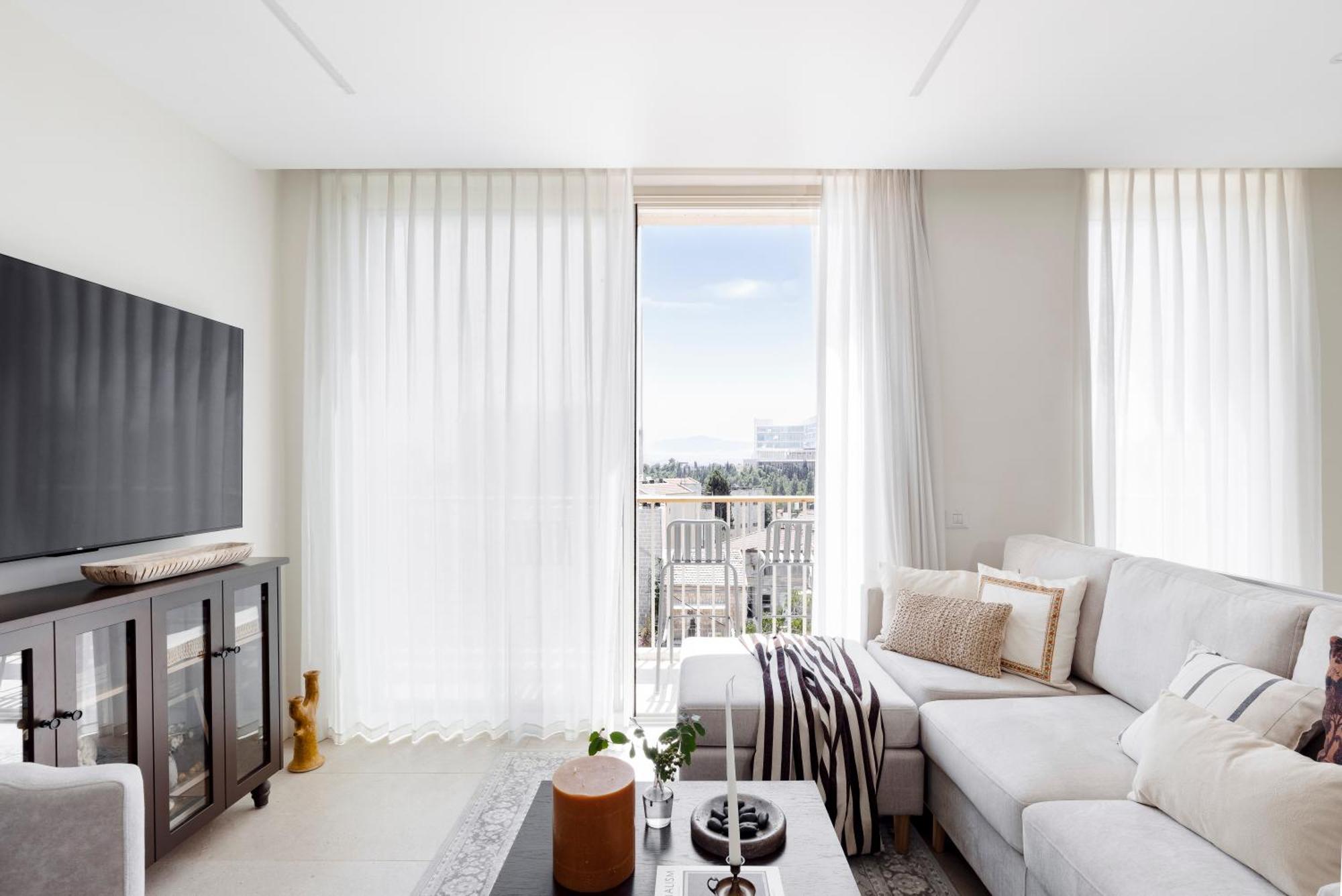 The J - Luxury Apartments By Localz Иерусалим Экстерьер фото