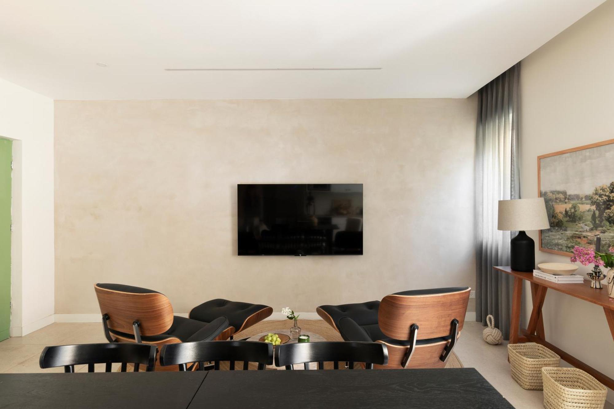 The J - Luxury Apartments By Localz Иерусалим Экстерьер фото